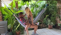 Hawaii Holiday Slutty Girlfriend on Top