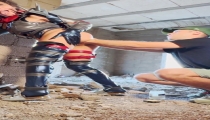 Coslpay Outdoor Double Anal Fisting