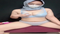 Beautiful hijab girl with white bra masturbates