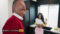 Wife's Sis Dishes Out Her Tits The Official Egypt Brazzers