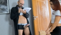 Dirty Old Man Shows His Dick to Delivery Girl!