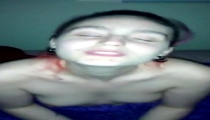 Beautiful gf sucking my dick